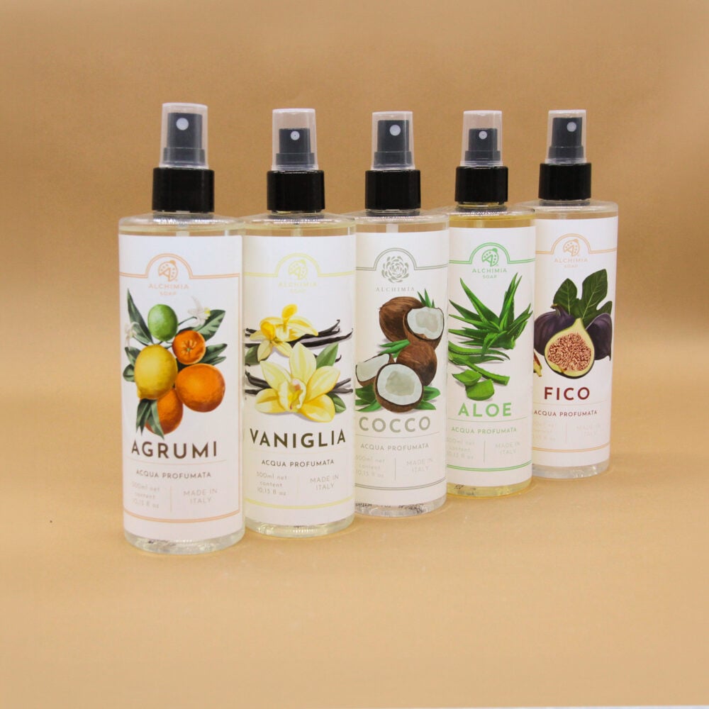 Acqua profumata della linea classica di alchimia soap, varie profumazioni (agrumi, vaniglia, cocco, aloe, fico)