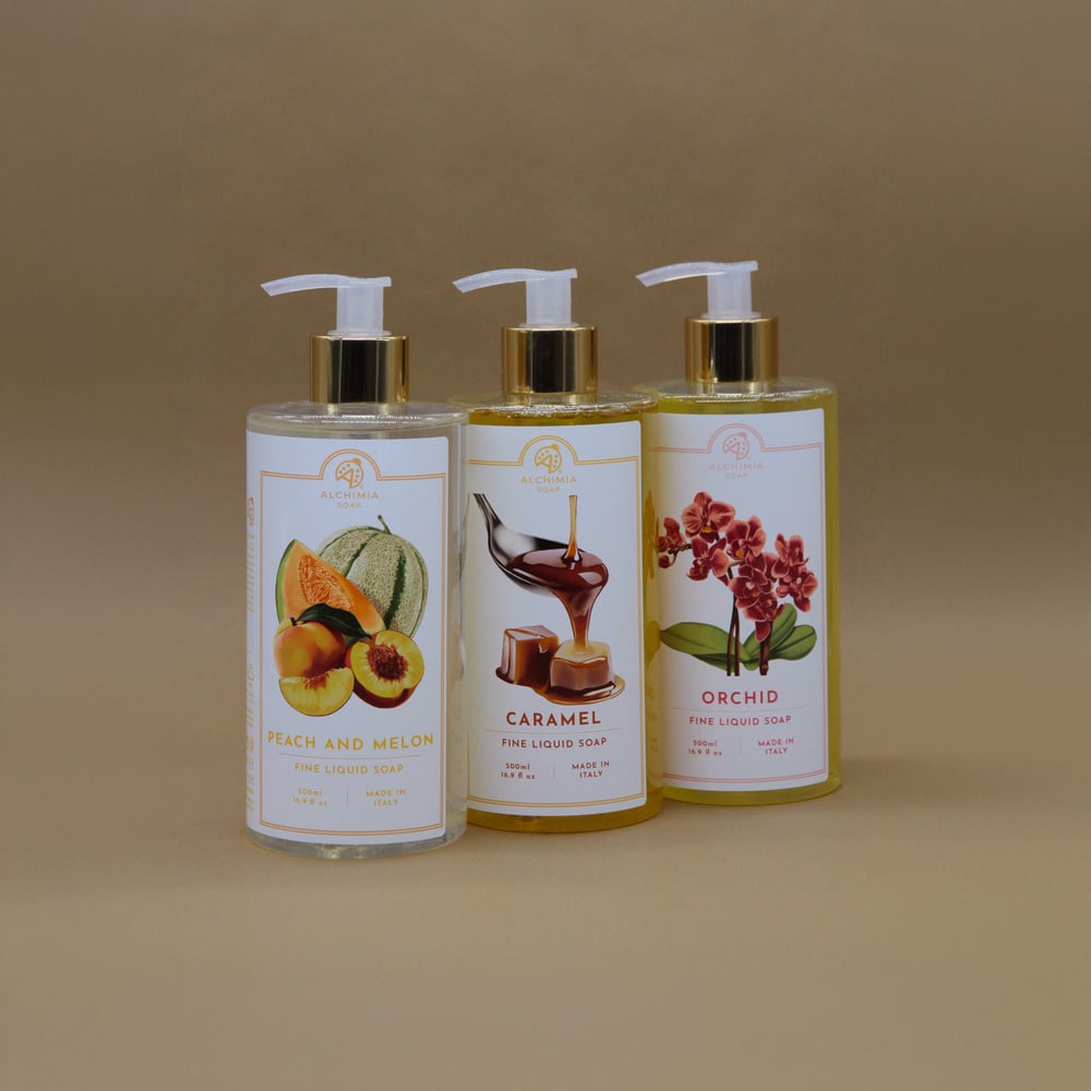 saponi-liquidi-linea-classica-pesca-melone-caramello-orchidealimone-lavanda-citrus-rosa-olio-di-oliva-alchimia-soap