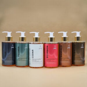 shampoo e shower gel della linea uomo di alchimia soap varie profumazioni (oud, vetiver, cedar, bourbon, sandalo, tobacco)