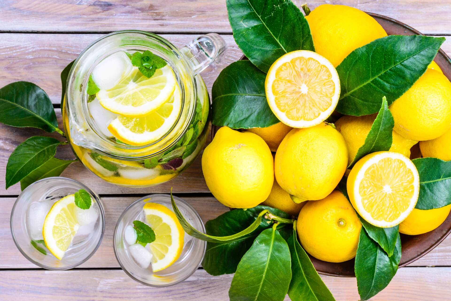 proprietà e profumo di limoni