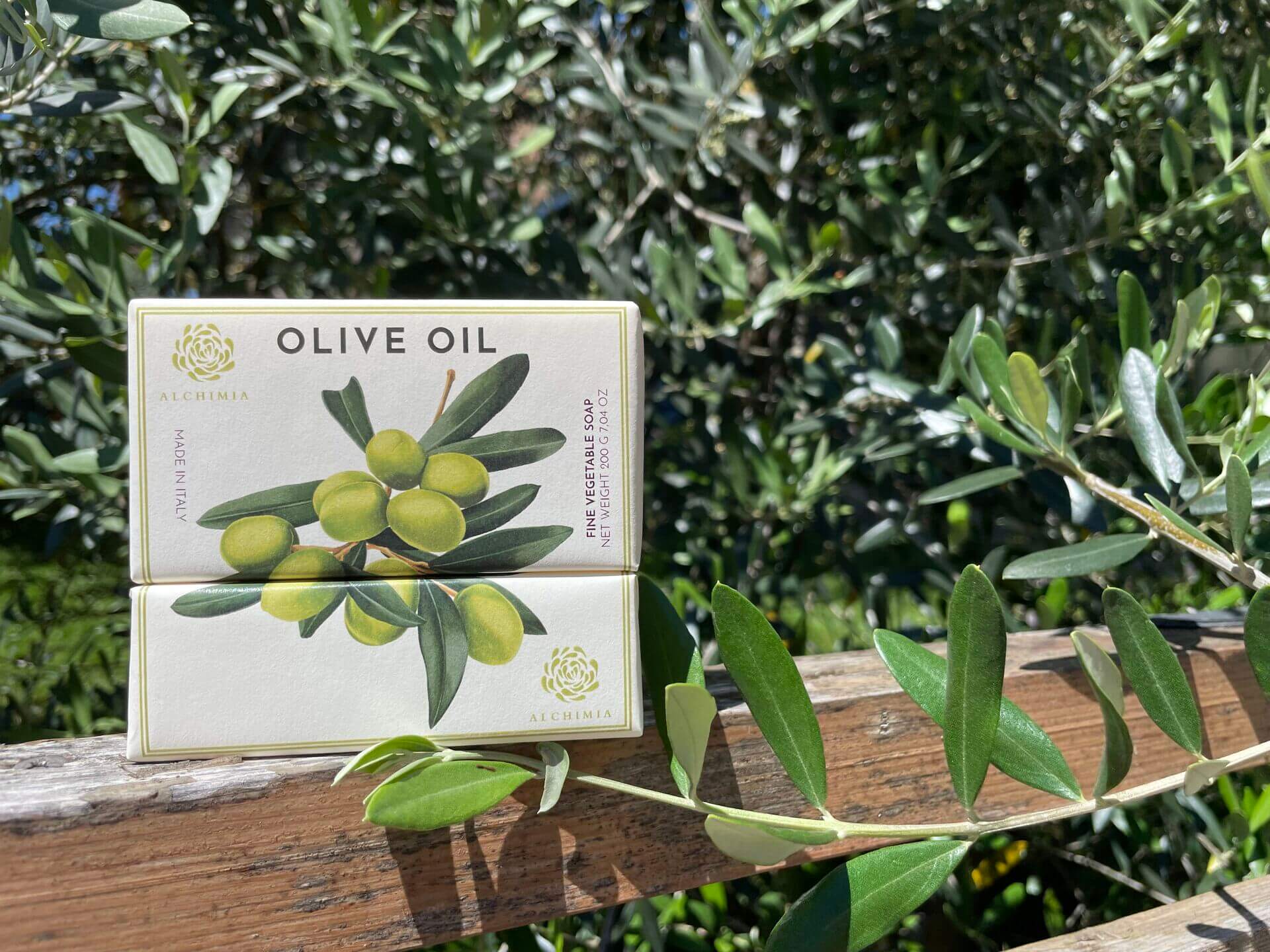 green sustainable soaps by Alchimia Soap