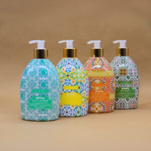 sapone liquido della linea frutti d'italia di alchimia soap, varie profumazioni: limone, agrumi, olio di oliva, brezza marina