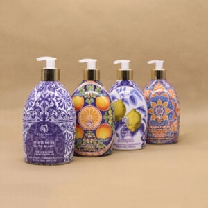 saponi liquidi della linea blu di alchimia soap: muschio bianco, agrumi, limone, fiori d'arancio